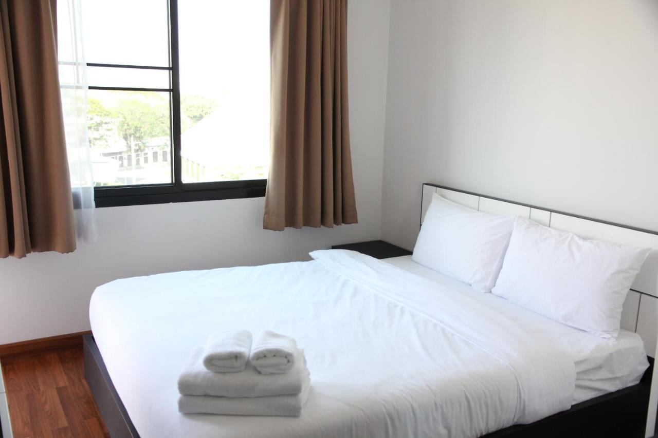 V-twin Donjan Service Apartment Chiang Mai Buitenkant foto
