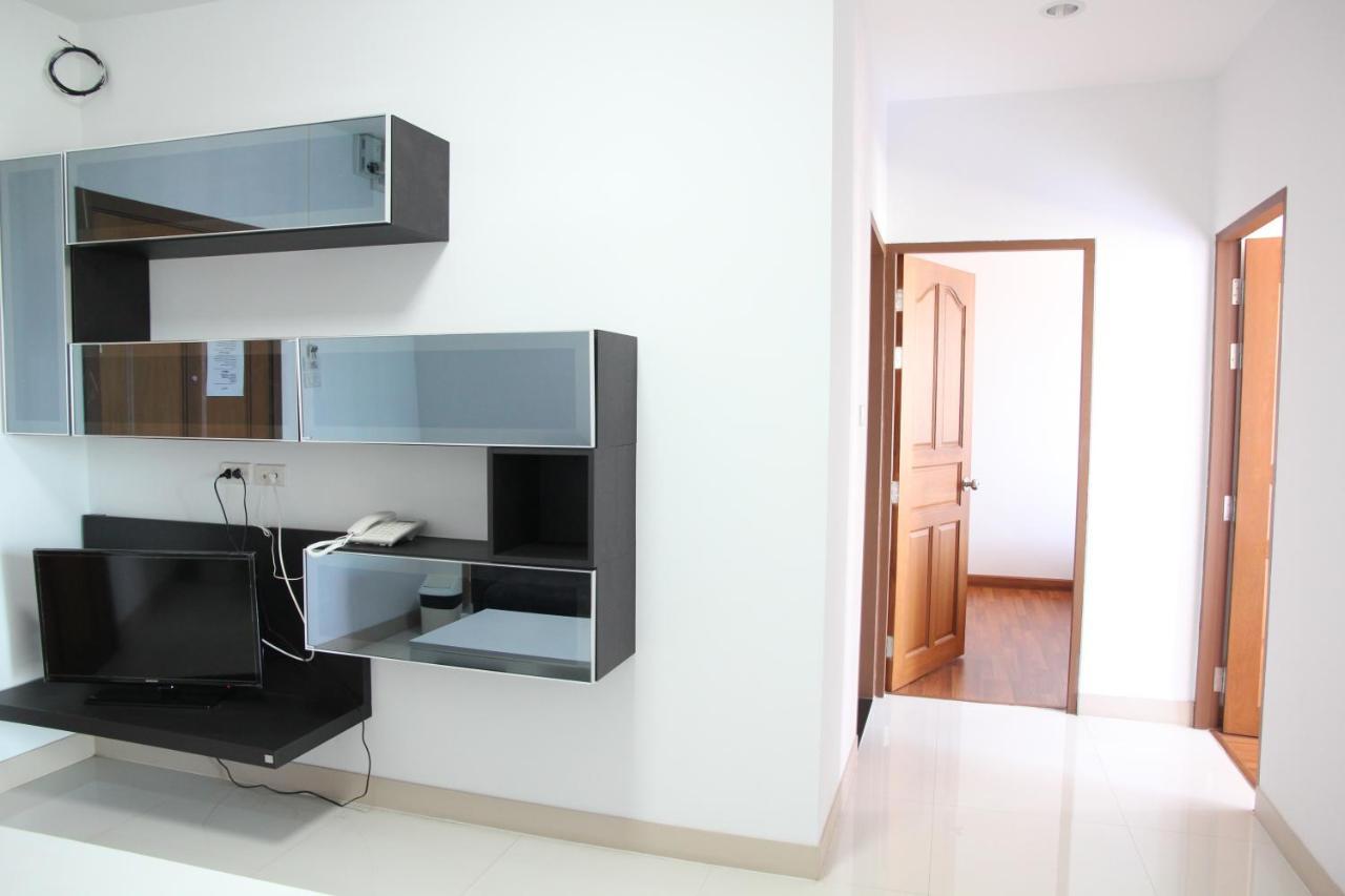 V-twin Donjan Service Apartment Chiang Mai Buitenkant foto