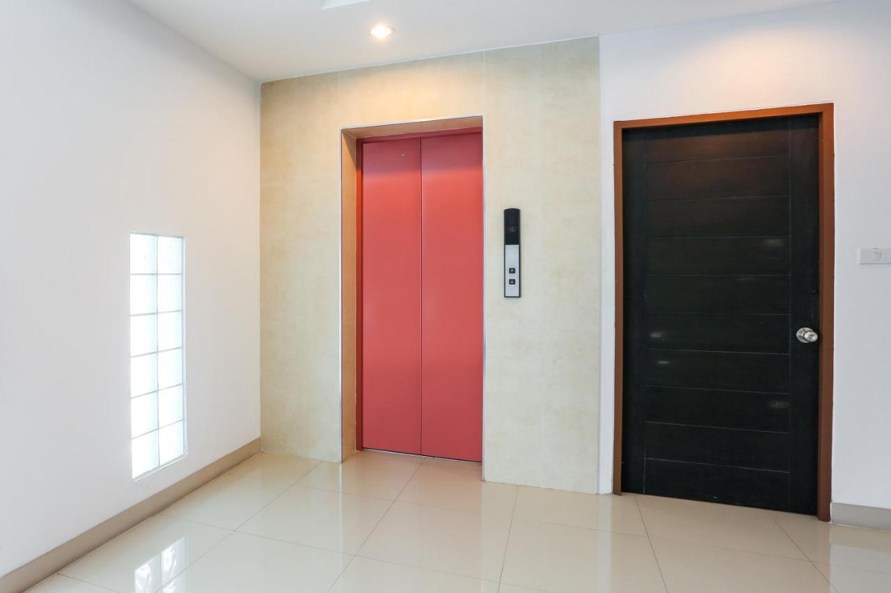 V-twin Donjan Service Apartment Chiang Mai Buitenkant foto